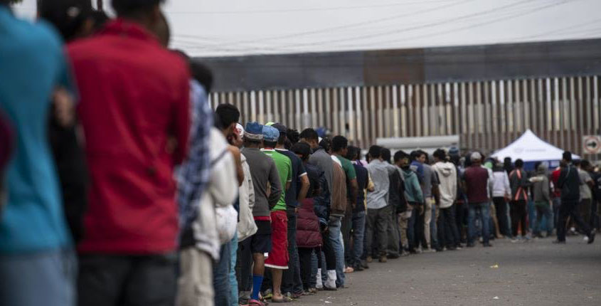 ACCESO A LA ATENCIÓN DE SALUD DE PERSONAS MIGRANTES, INTERCULTURALIDAD Y DDHH.